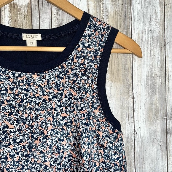 NWT J. Crew Navy Peach Pink Floral Tank Women’s XS - Picture 2 of 4